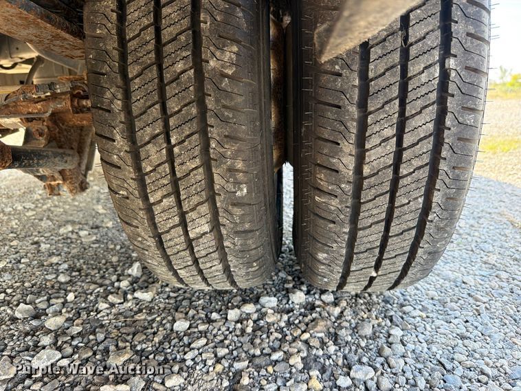 image for item DU8032 2019 Ford Transit 350 van