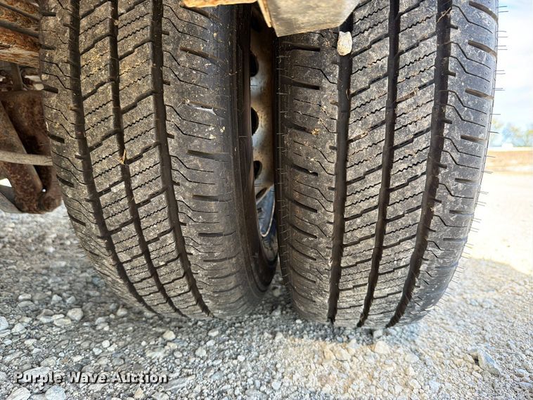 image for item DU8032 2019 Ford Transit 350 van