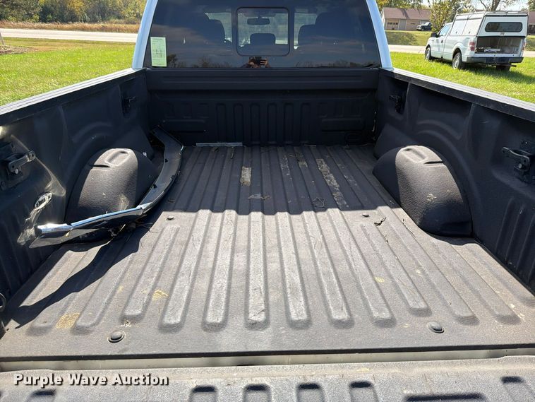 image for item DU8033 2016 Ford F150 XLT Crew Cab pickup truck