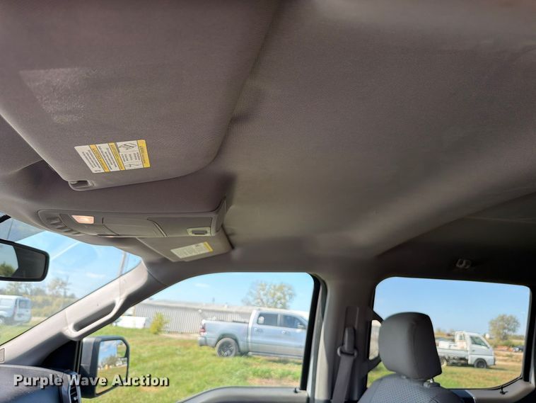 image for item DU8033 2016 Ford F150 XLT Crew Cab pickup truck