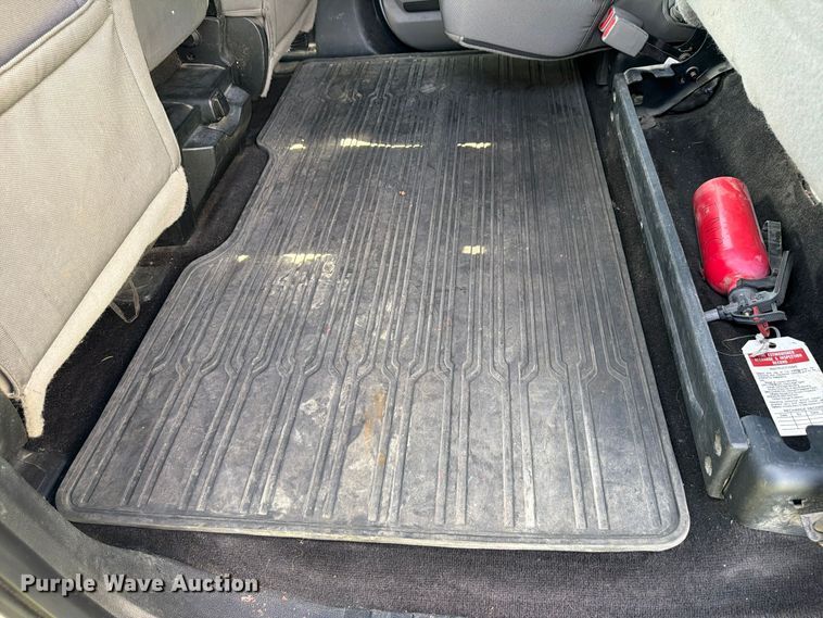 image for item DU8033 2016 Ford F150 XLT Crew Cab pickup truck