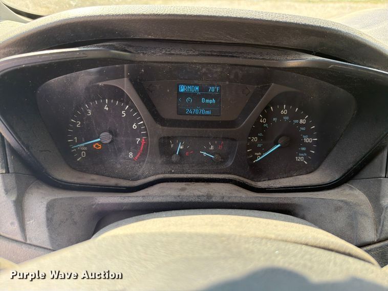 image for item DU8034 2017 Ford Transit 250 van