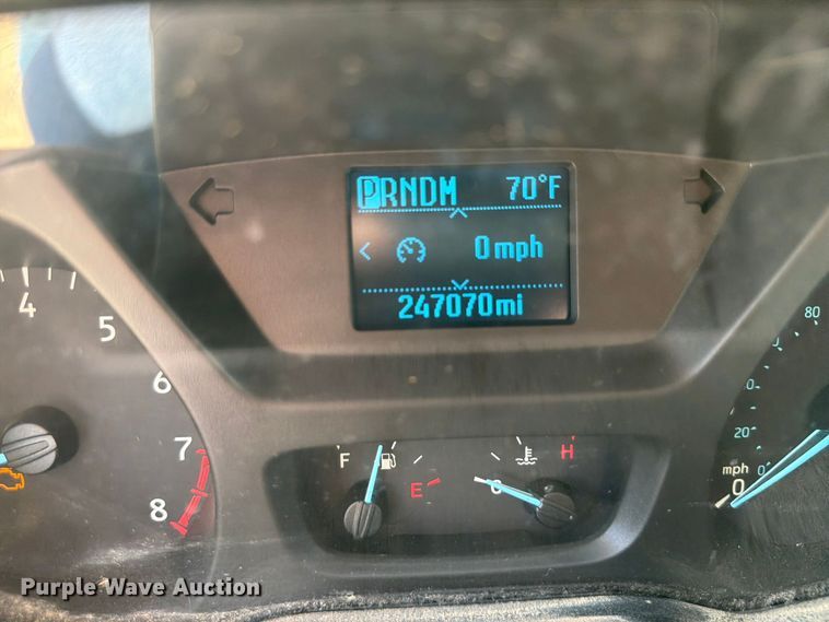 image for item DU8034 2017 Ford Transit 250 van