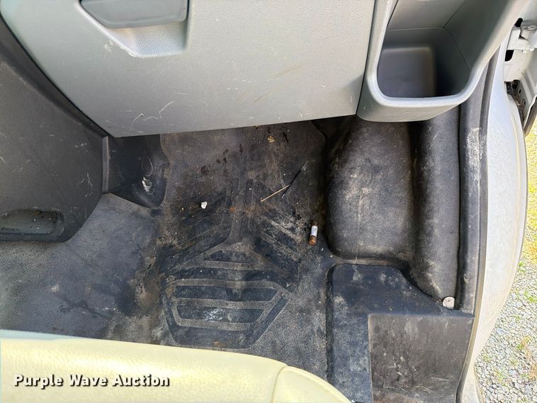 image for item DU8034 2017 Ford Transit 250 van