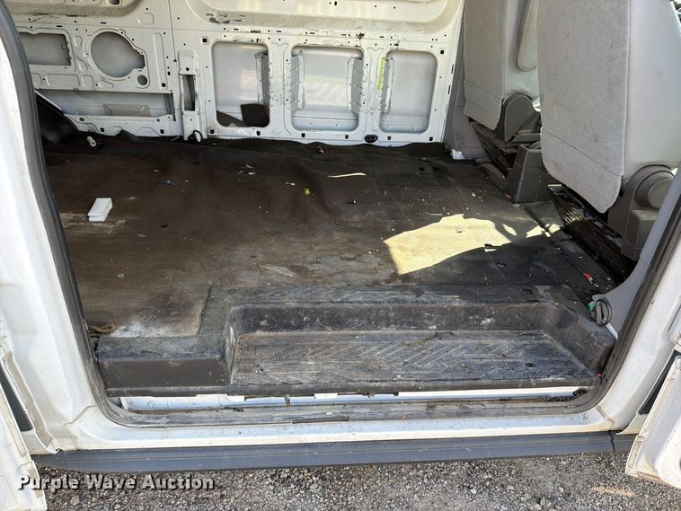 image for item DU8034 2017 Ford Transit 250 van