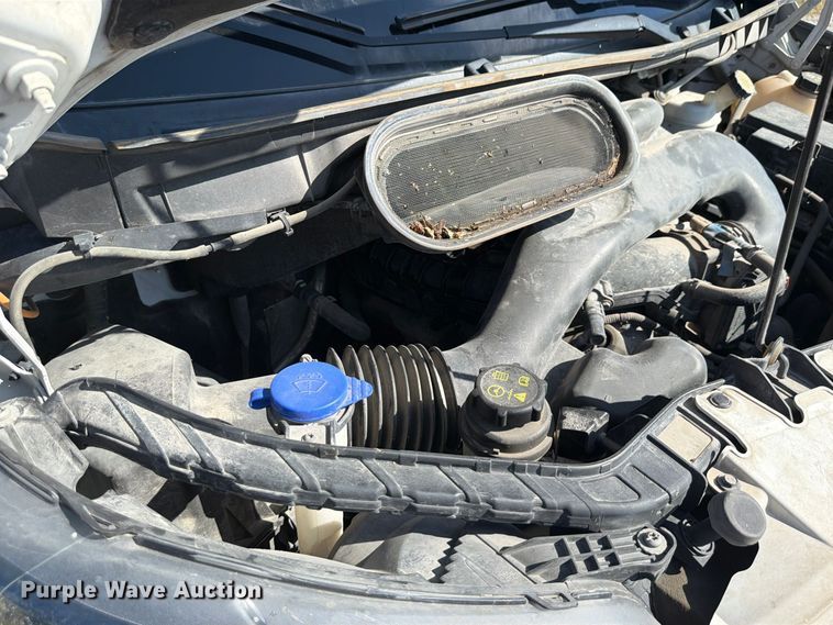 image for item DU8034 2017 Ford Transit 250 van