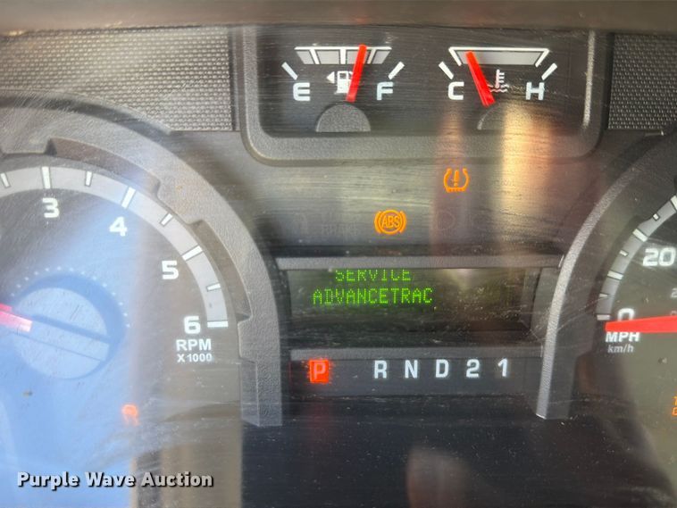 image for item DU8035 2011 Ford E350 van