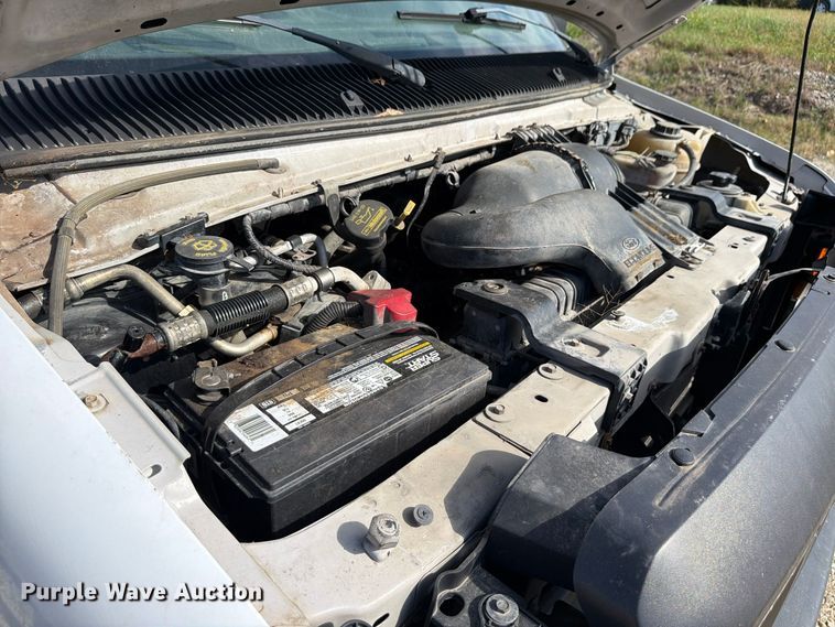 image for item DU8035 2011 Ford E350 van
