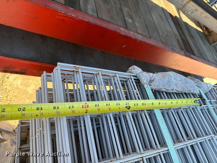 image for item DV2077 Wire mesh panels