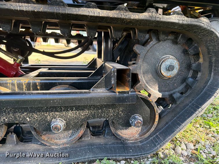 image for item DV2081 2026 CD25 track carrier