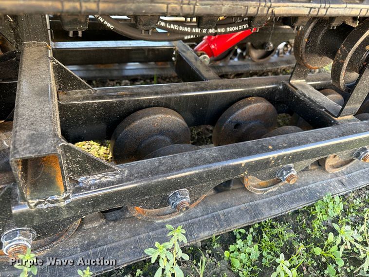 image for item DV2081 2026 CD25 track carrier