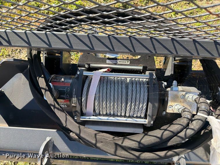 image for item DV2082 2025 LandHonor FW-13-15000G skid steer winch
