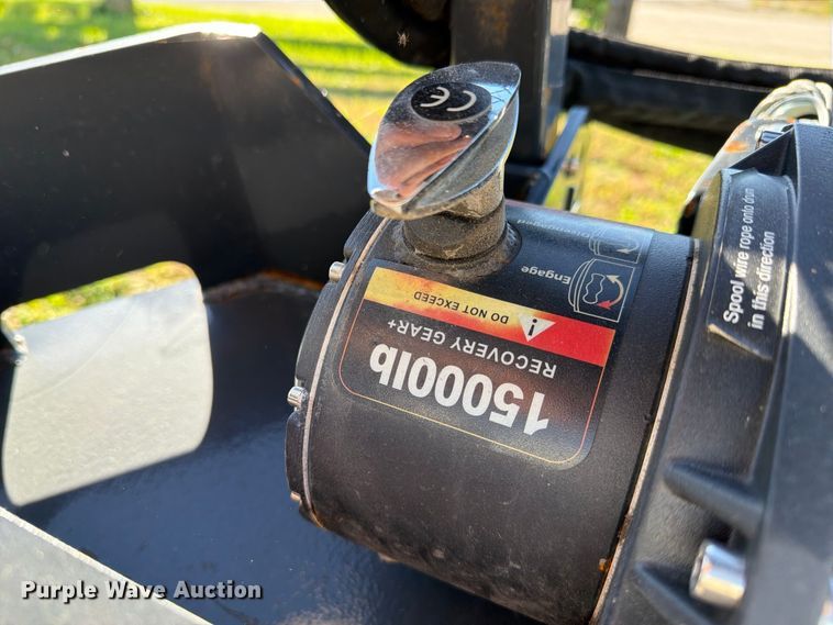 image for item DV2082 2025 LandHonor FW-13-15000G skid steer winch