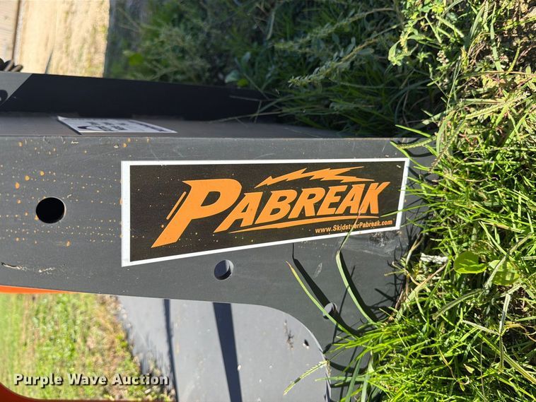 image for item DV2083 Pabreak skid steer grapple bucket