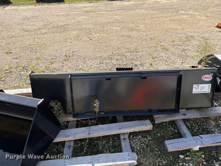 image for item DV2089 Swict USA skid steer bucket