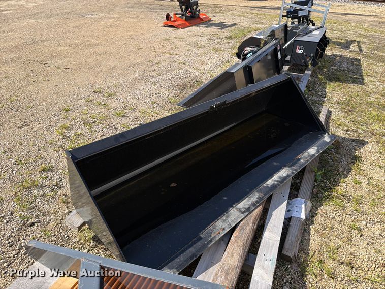 image for item DV2090 Swict USA skid steer bucket