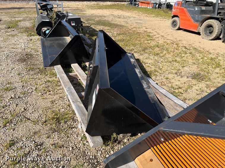 image for item DV2090 Swict USA skid steer bucket