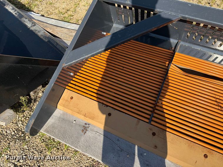 image for item DV2091 2024 LandHonor RSB-14-80W skid steer screening bucket