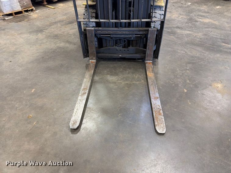 image for item DV2096 1997 Doosan G25S forklift