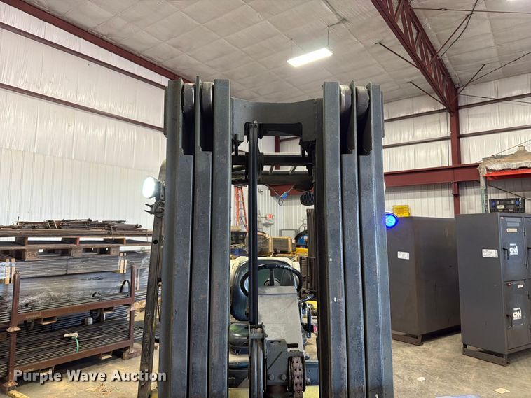image for item DV2096 1997 Doosan G25S forklift