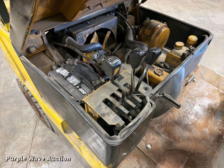image for item DV2096 1997 Doosan G25S forklift