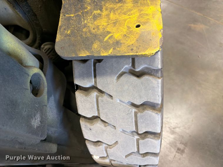 image for item DV2096 1997 Doosan G25S forklift