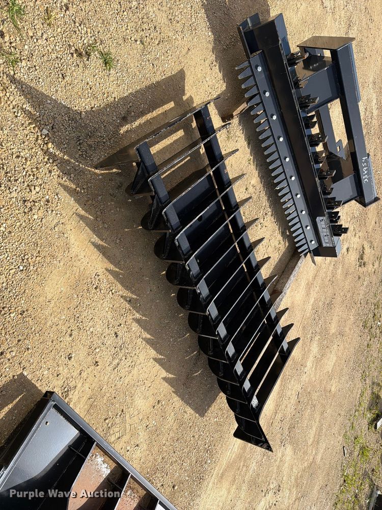 image for item DV2097 Skid steer attachments