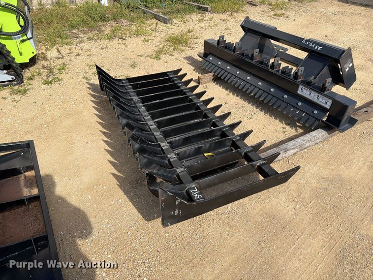 image for item DV2097 Skid steer attachments