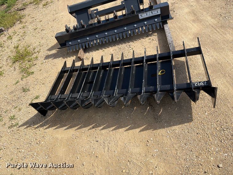 image for item DV2097 Skid steer attachments