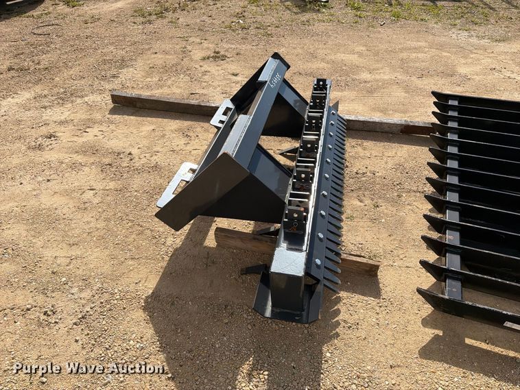image for item DV2097 Skid steer attachments