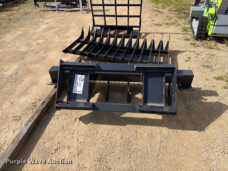 image for item DV2097 Skid steer attachments