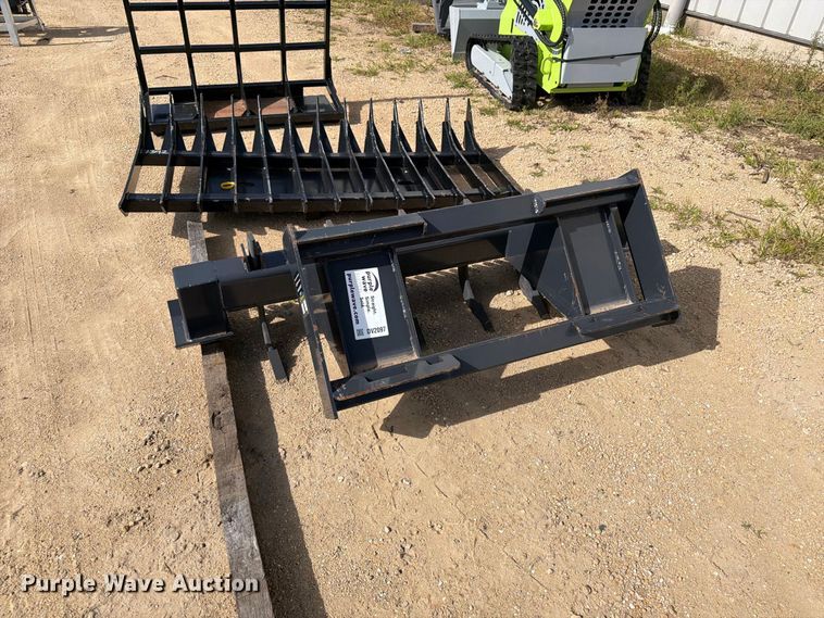 image for item DV2097 Skid steer attachments