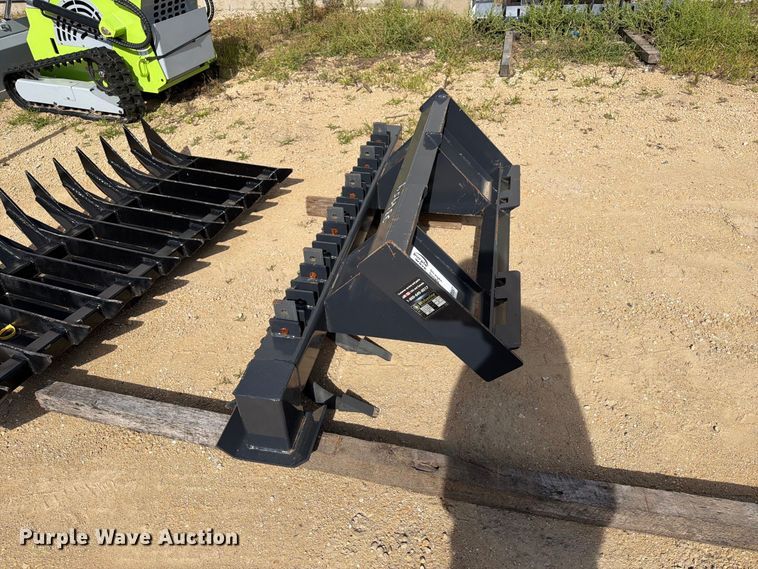 image for item DV2097 Skid steer attachments