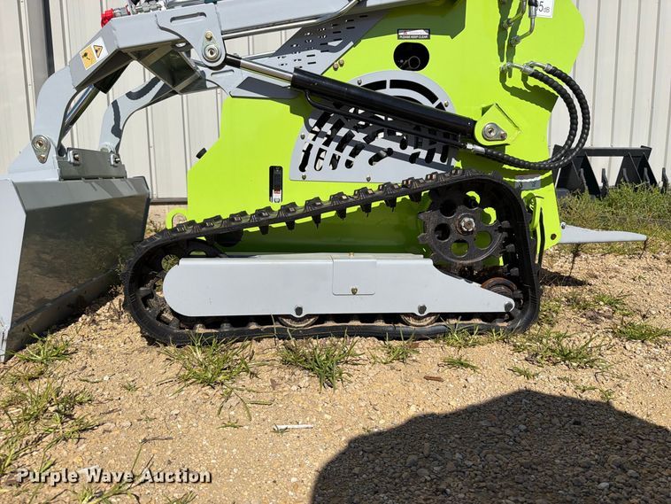 image for item DV2098 2026 ATS T-460 compact utility loader