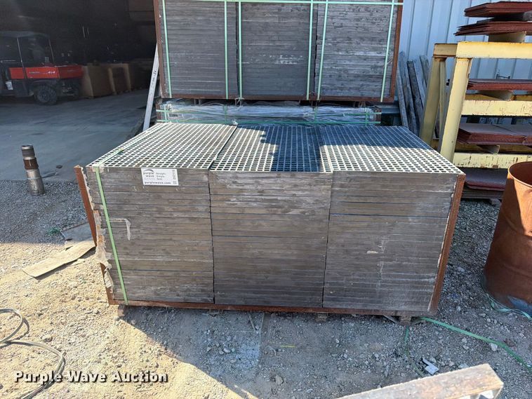image for item DV2119 McNichols Fiberglass grating