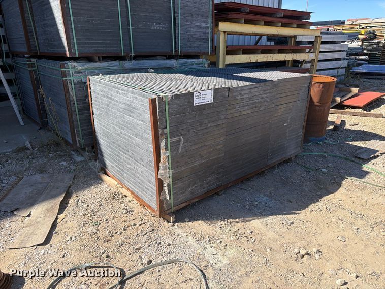 image for item DV2119 McNichols Fiberglass grating