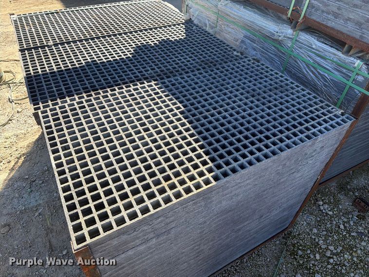 image for item DV2119 McNichols Fiberglass grating