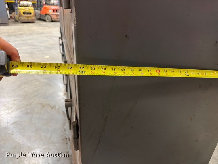 image for item DV2122 Stronghold steel cabinets