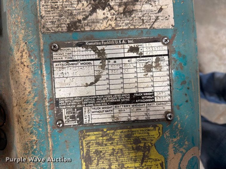 image for item DV2127 Komatsu FG25ST-12 forklift