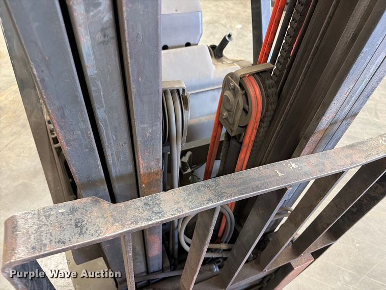 image for item DV2128 2004 Nissan MCPLO2A25JV forklift