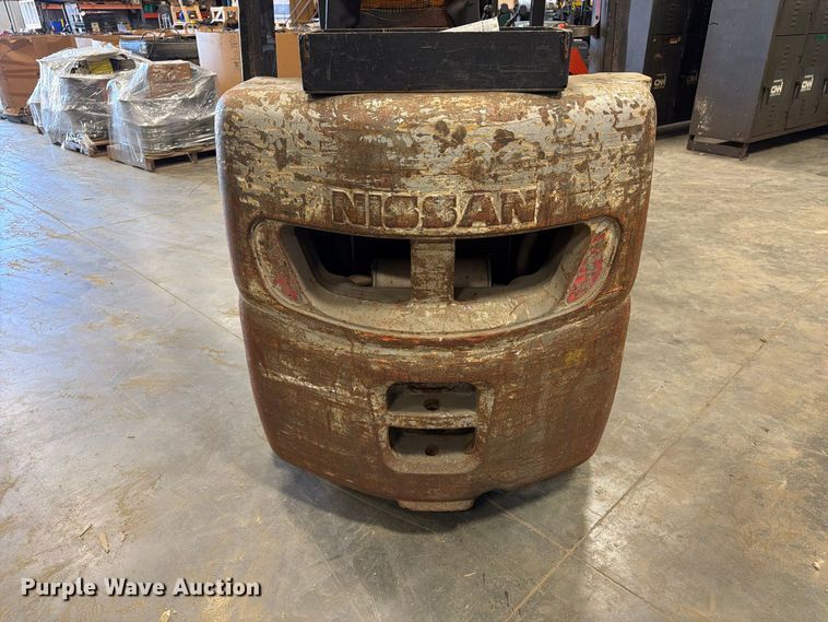 image for item DV2128 2004 Nissan MCPLO2A25JV forklift