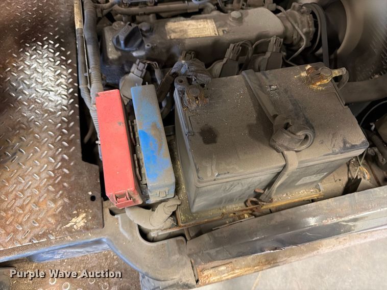 image for item DV2128 2004 Nissan MCPLO2A25JV forklift