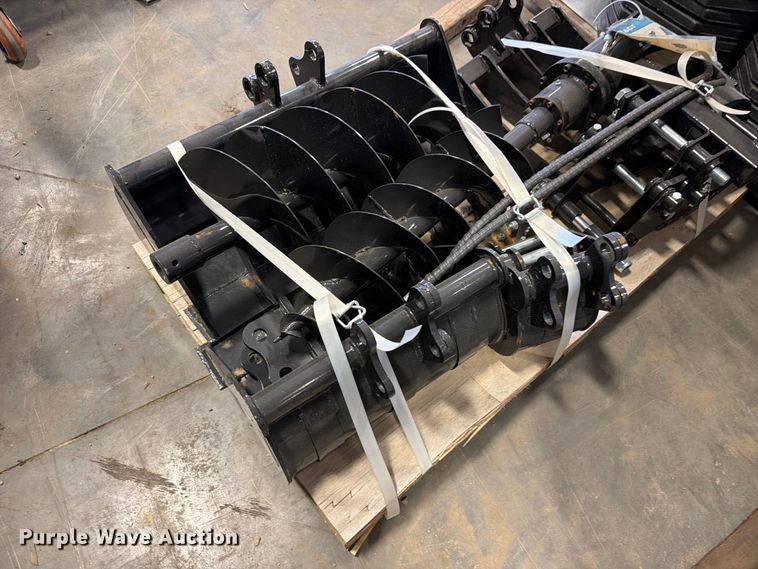 image for item DV2130 Mini excavator attachments