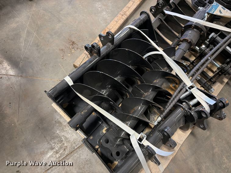 image for item DV2130 Mini excavator attachments