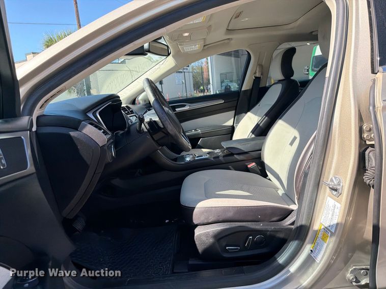 image for item DV7406 2019 Ford Fusion 