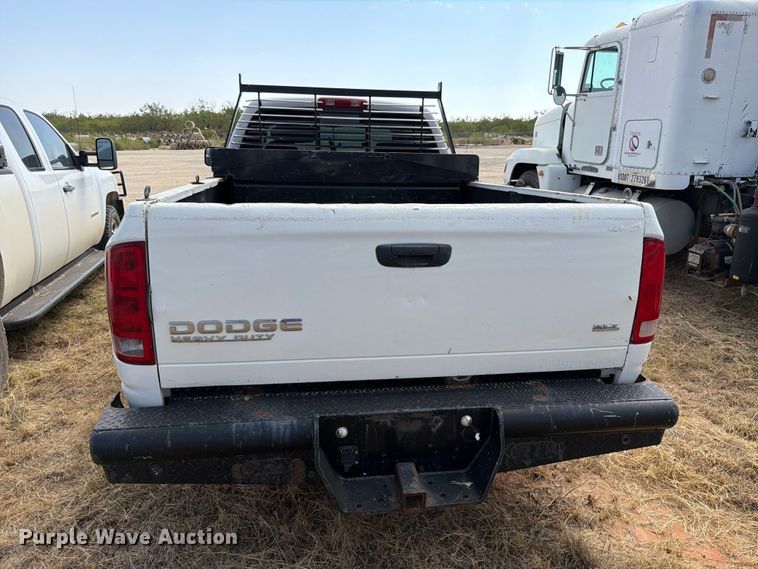 image for item DV8612 2003 Dodge Ram 2500 Crew Cab pickup truck