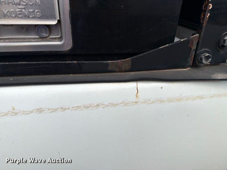 image for item DV8612 2003 Dodge Ram 2500 Crew Cab pickup truck
