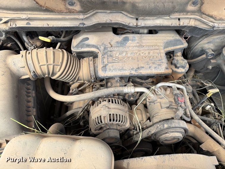 image for item DV8612 2003 Dodge Ram 2500 Crew Cab pickup truck