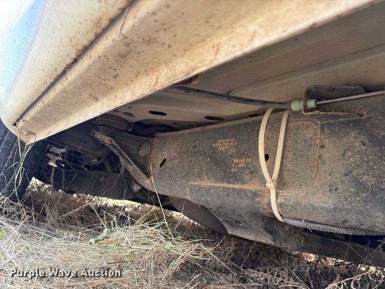 image for item DV8612 2003 Dodge Ram 2500 Crew Cab pickup truck