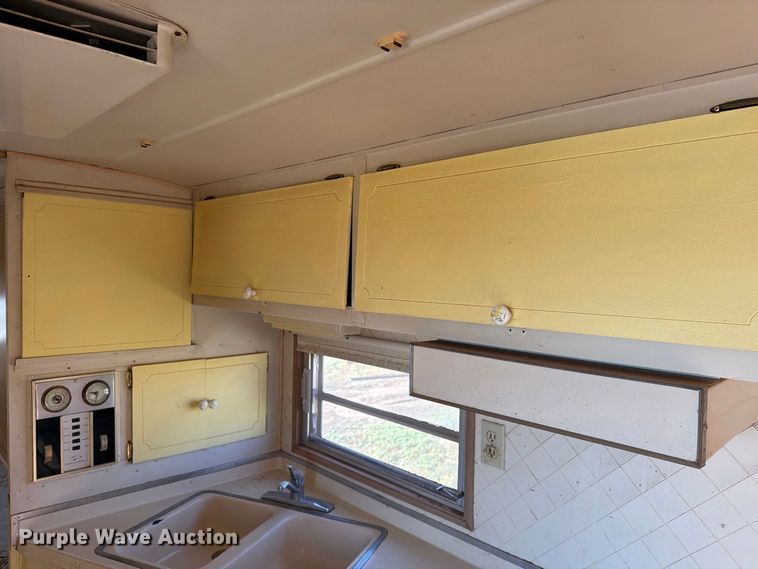 image for item DV8673 1970 Streamline Regency camper